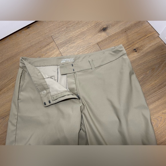 Size 12 Nike golf shorts, Bermuda shorts - Picture 5 of 11